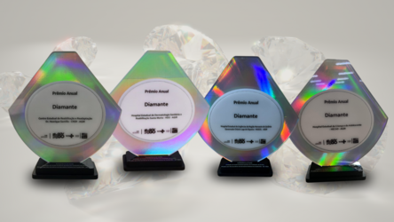 agir-saude-recebe-premio-diamante-por-transparencia-e-excelencia-hospitalar-da-ses-go